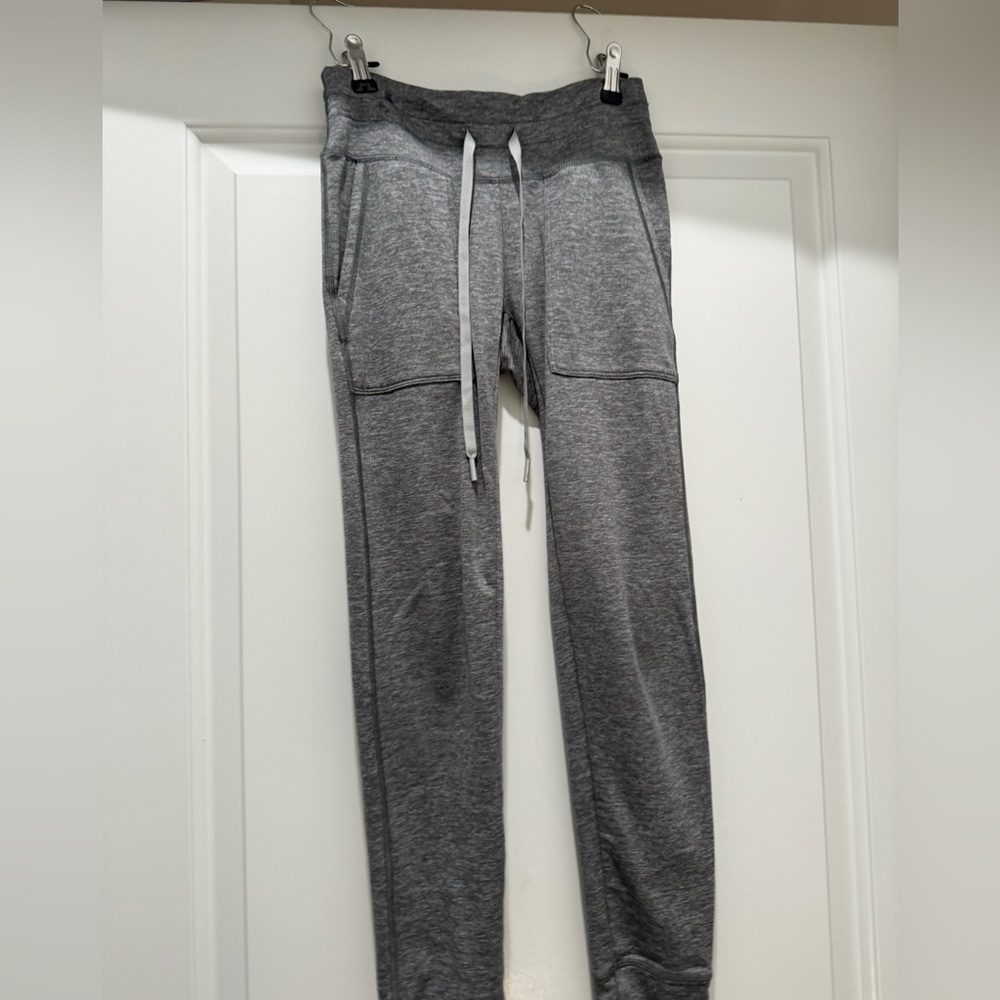 Offline by Aerie Real Me High Waisted Crossover Leggings